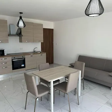 Daire Penthouse With Views *